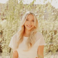 Jane Ray