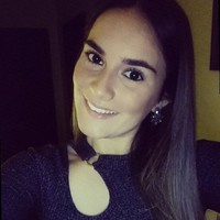 Amanda Neves