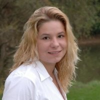 Elizabeth Weis