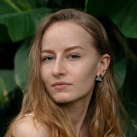 Marina Sukhomlinova
