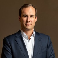Sean Stewart, Cfa