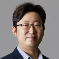 Jiwoong Hong