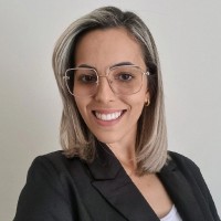 Viviane Caroline Mazzo Amorim