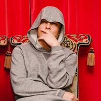 普皓男