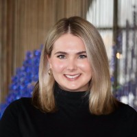 Alexa Bates
