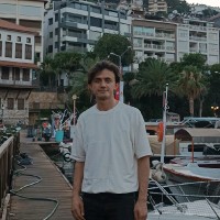 Enes Köse