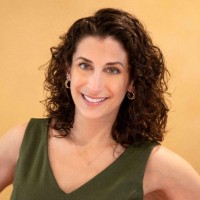 Sara Guzzone Fallon