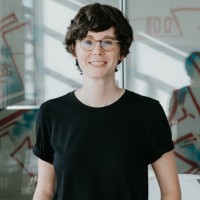 Simone Lüker