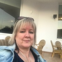 Karen Dando