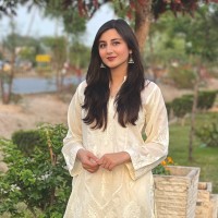 Esha Khalid