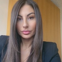 Lousine Saakian