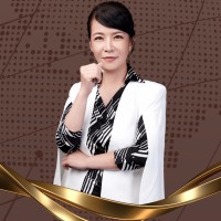 黃容 Carolin