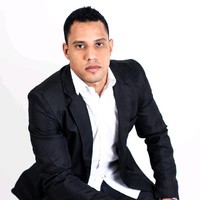 Myke Santos, CEA