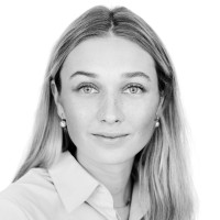 Julie Oline à Porta