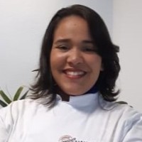 Anne Estrêla
