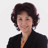 Xiao-Lin Yang