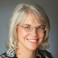 Saundra Schimmelpfennig
