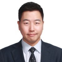Ryan Choi, Cfa