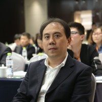 LI Shi