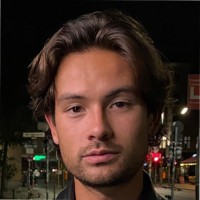 Aron Van Den Doren