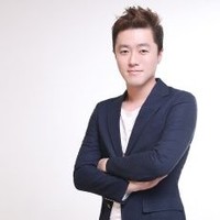 Junsup Lee