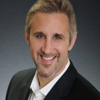 Howie Nicoll