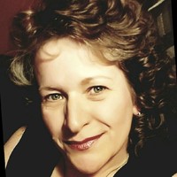 Marianne Conlow