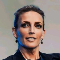 Dr Victoria Hurth