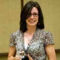 Vicky Warren