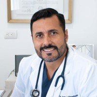 Dr. Ivan Mendoza B.
