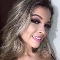 Nádia Neves