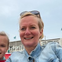 Annelies Peters