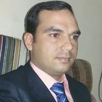 farhat nazir