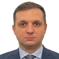 Tihomir Petrovic, Frm