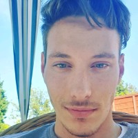 Brandon Hands