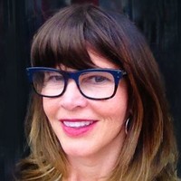 Carole Pucik Campbell