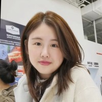 Ava Woo
