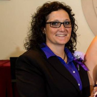 Melanie Linton