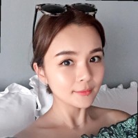 王露露