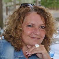 Miriam Van De Moosdijk