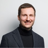 Simon König