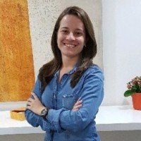Nayara Guimarães