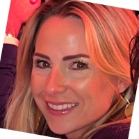 Lisa Van Hintum