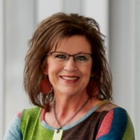 Janelle Carnahan
