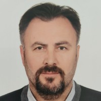 Şeref Yi̇ği̇t