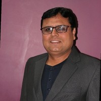 Dr. Lalit Wadhwa