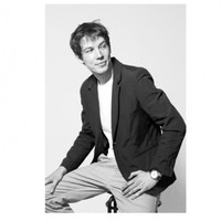 Владимир Макаренко