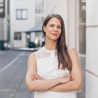 Dr. Simone de Graaf