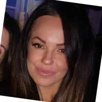 Lesley Ross