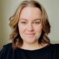 Simone Lewis